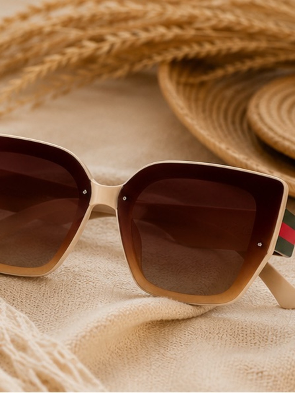 Designer Inspired Cream Oversized Square Gradient Fashion Sunglasses - Picture 2 of 4